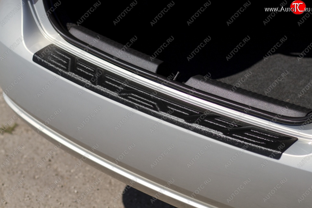 1 099 р. Защитная накладка на задний бампер RA  Volkswagen Polo  5 (2009-2015)  с доставкой в г. Калуга