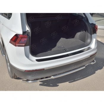 1 649 р. Накладка на задний бампер (лист нерж зеркальный) Russtal  Volkswagen Tiguan  Mk2 (2016-2020) (Неокрашенная)  с доставкой в г. Калуга. Увеличить фотографию 2