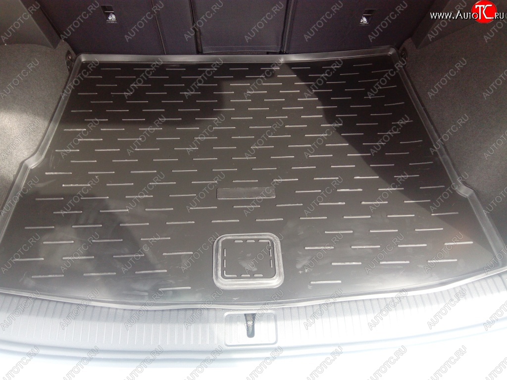 1 059 р. Коврик в багажник Aileron  Volkswagen Tiguan  Mk2 (2016-2022)  с доставкой в г. Калуга