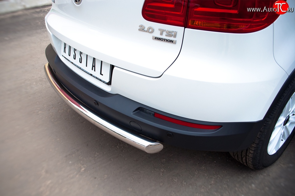 13 999 р. Одинарная защита заднего бампера из трубы диаметром 63 мм (Track & Field) Russtal  Volkswagen Tiguan  NF (2011-2017)  с доставкой в г. Калуга