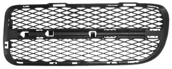 1 099 р. Левая решетка воздухозаборника переднего бампера SAT Volkswagen Touareg GP дорестайлинг (2002-2007)  с доставкой в г. Калуга. Увеличить фотографию 1