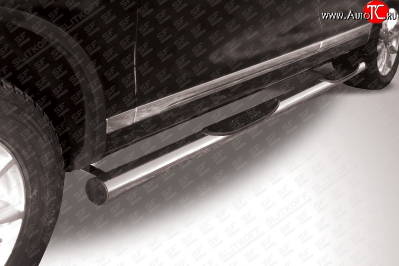 19 999 р. Защита порогов из трубы d76 мм с пластиковыми вставками для ног Slitkoff  Volkswagen Touareg  NF (2010-2014) (Цвет: нержавеющая полированная сталь)  с доставкой в г. Калуга