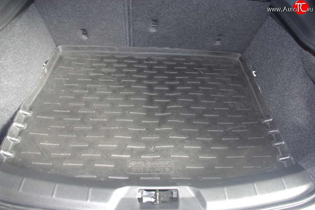 1 399 р. Коврик в багажник Aileron (полиуретан)  Volvo V40 Cross Country  хэтчбэк (2012-2020)  с доставкой в г. Калуга